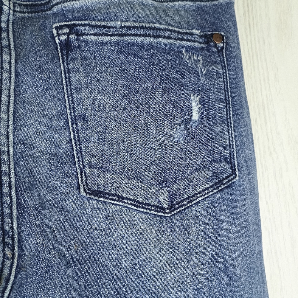 JUDY BLUE Jeans Women's Size 11/30 High-Rise Boyfriend Fit Distressed Stretch. - Picture 11 of 16
